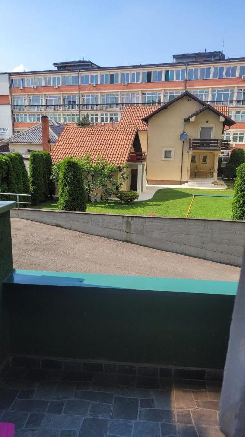 Stan Na Dan Loznica Appartement Buitenkant foto